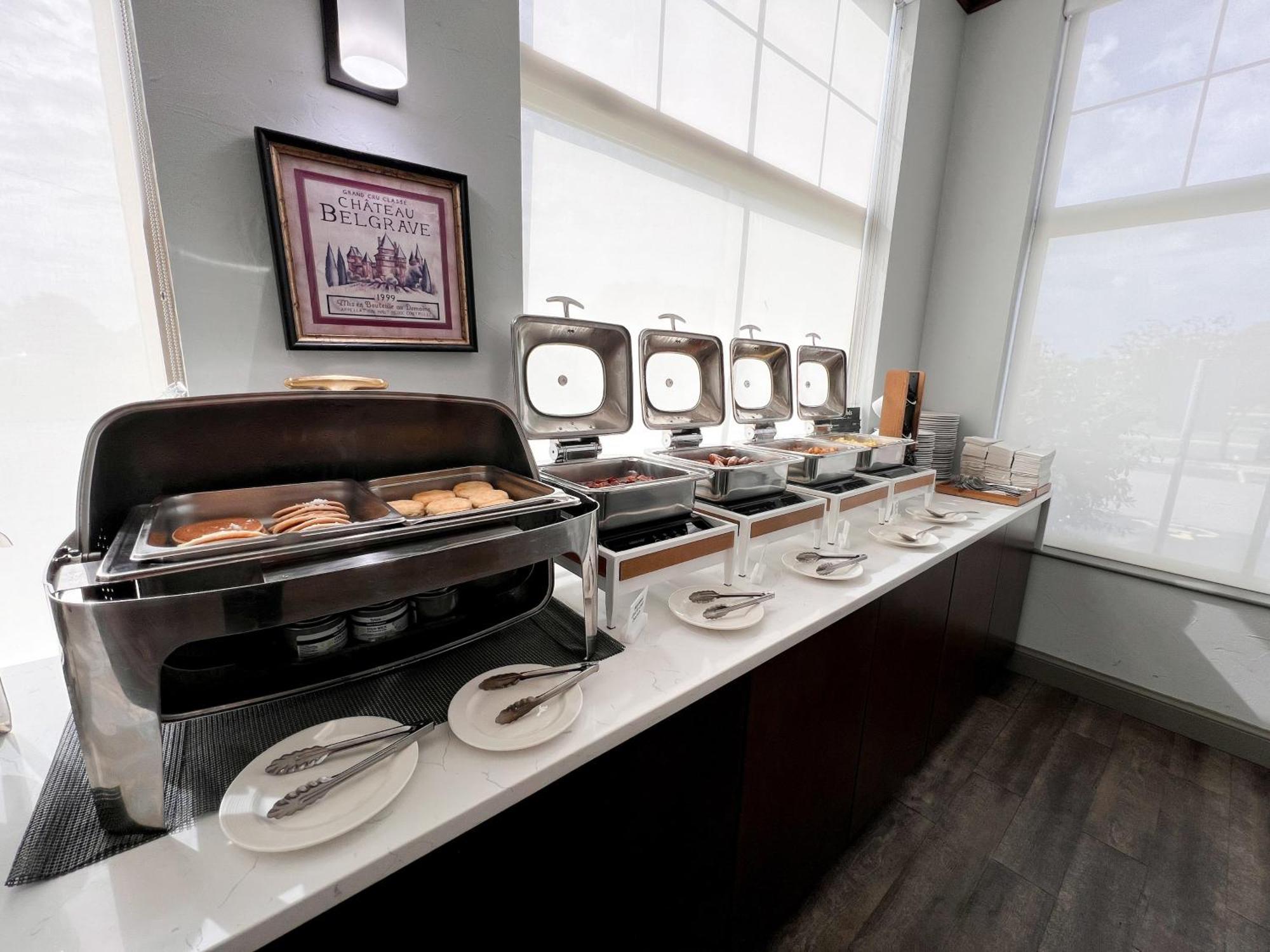 Holiday Inn Hotel & Suites Madison West - Middleton By Ihg Esterno foto
