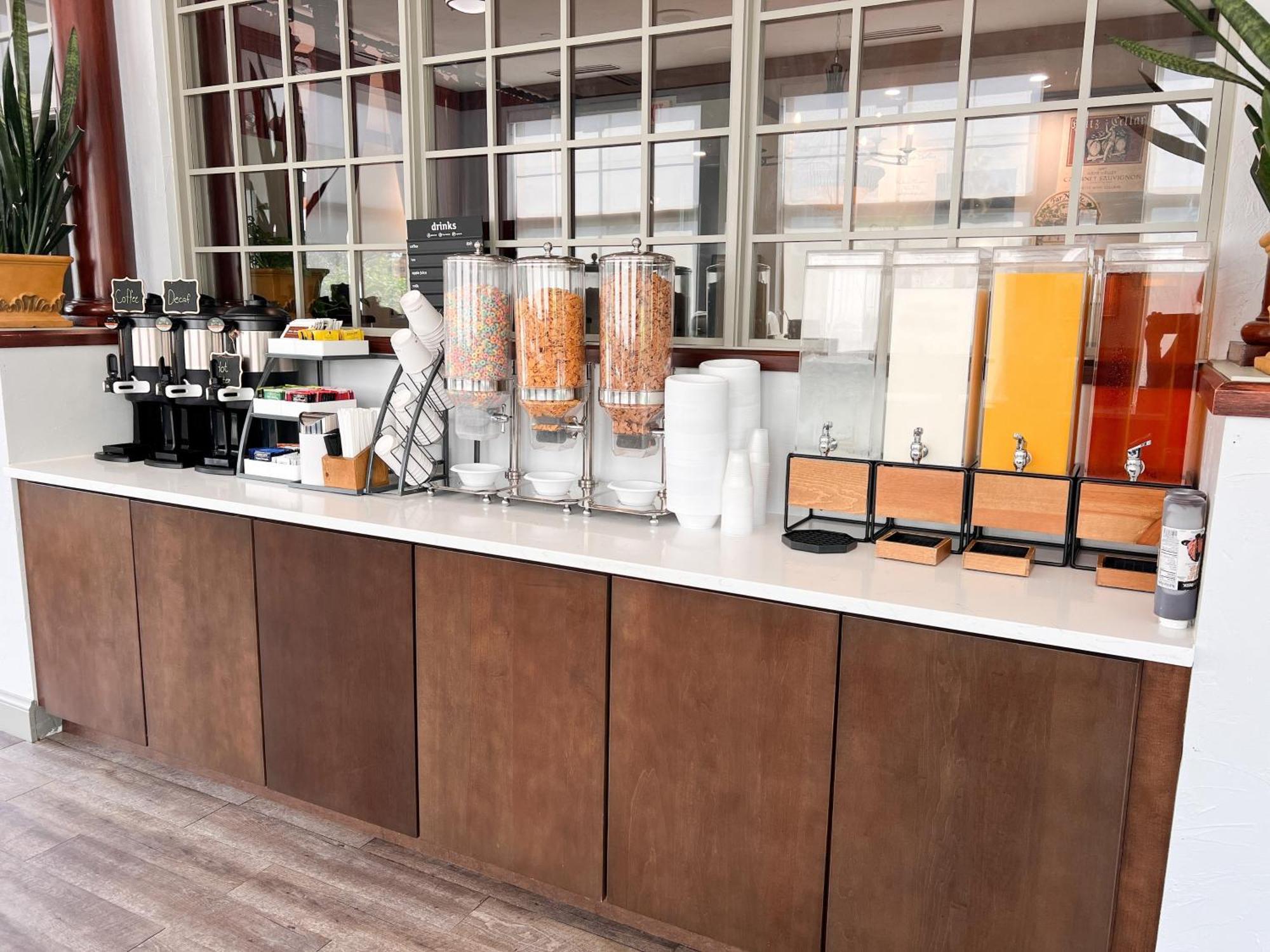 Holiday Inn Hotel & Suites Madison West - Middleton By Ihg Esterno foto