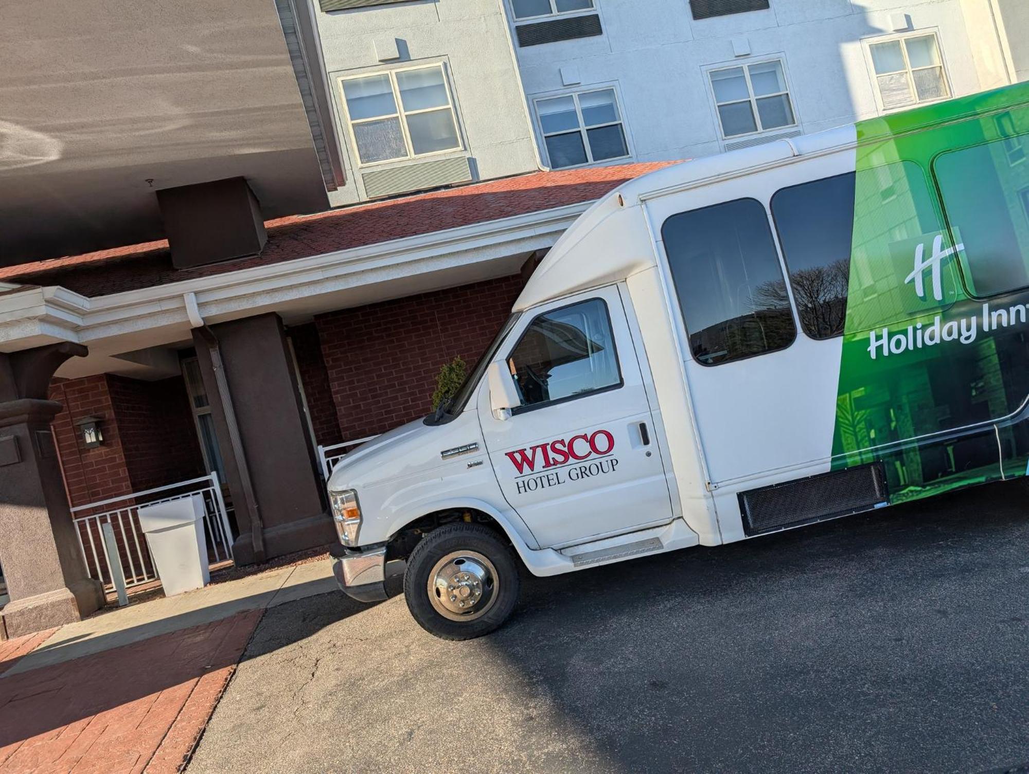 Holiday Inn Hotel & Suites Madison West - Middleton By Ihg Esterno foto